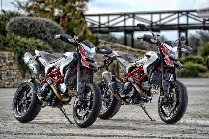 You are currently viewing Essai : Ducati Hypermotard 820 : énergique